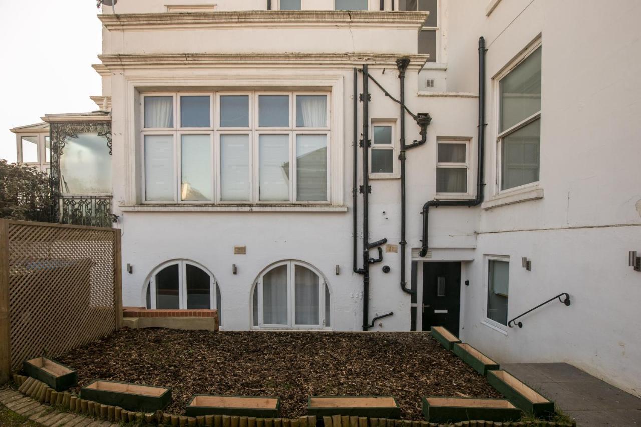 Riverside Central Kingston Flat 1B Surbiton Exterior photo